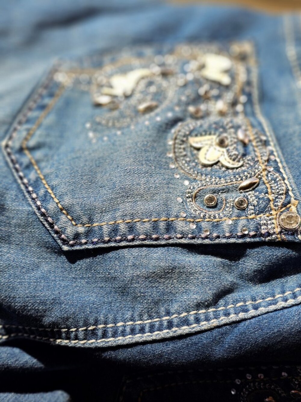 Capri Embellished Jeans Rhinestone Paisley Bling Stretch Earl Jean Women's 8 - Picture 14 of 14